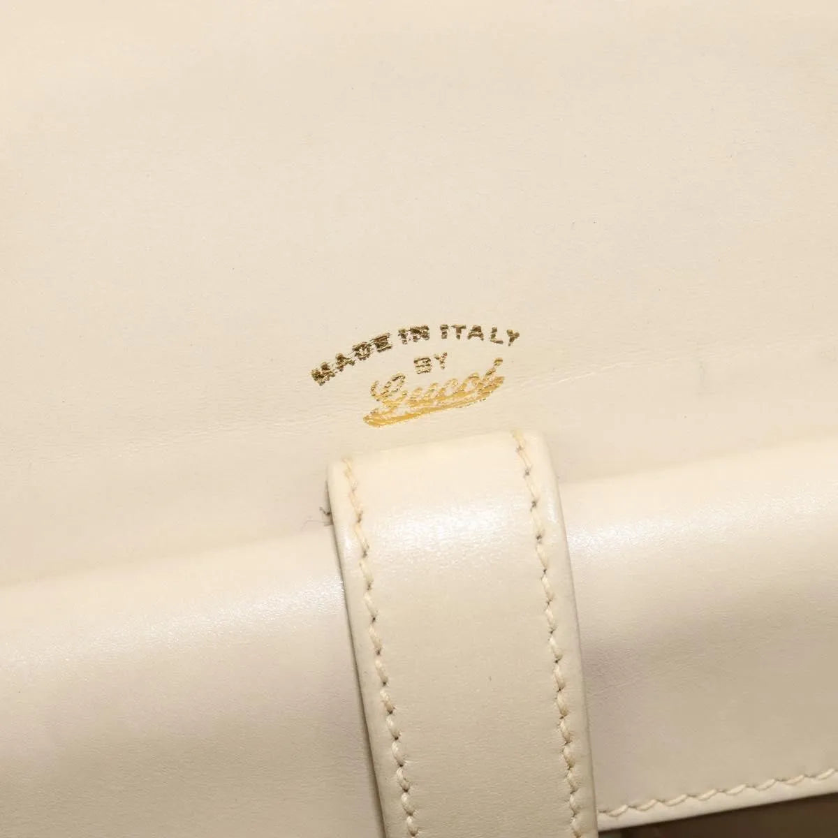 Gucci Vintage Flap Leather Beige Leather Shoulder Bag Bag (Pre-Owned)