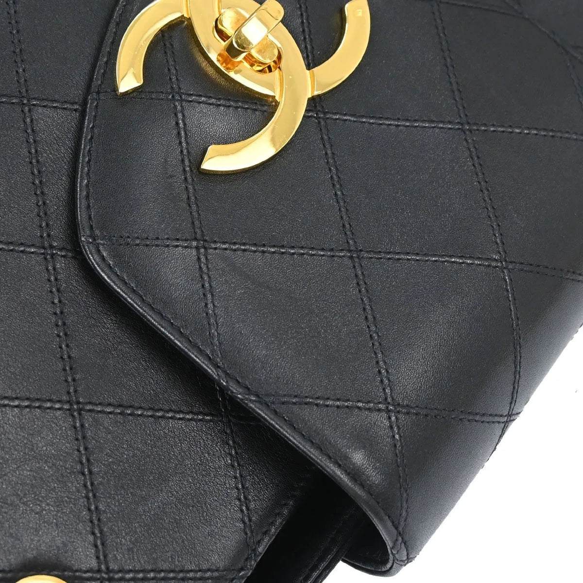 Chanel Vintage Supermodel Weekender Quilted Leather Black Leather Shoulder Bag Bag (Pre-Owned)