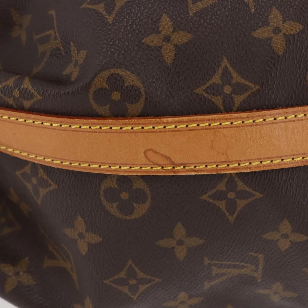 Louis Vuitton Petit Noe Monogram Canvas Brown Canvas Shoulder Bag Bag (Pre-Owned)