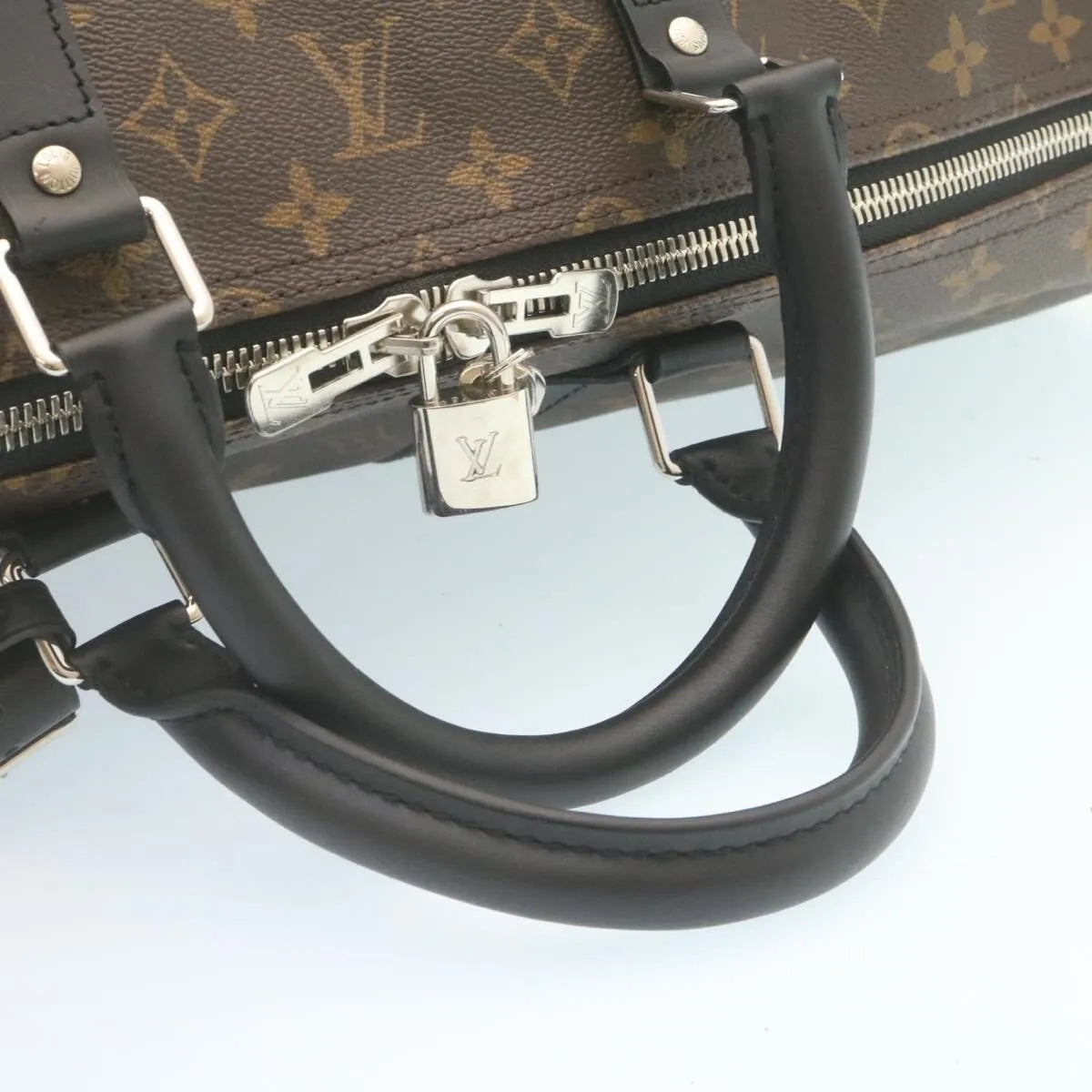 Louis Vuitton Keepall Bandouliere Monogram Canvas Brown Canvas Handbag (Pre-Owned)