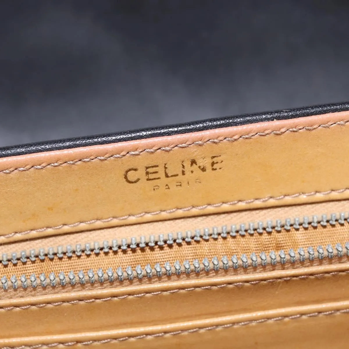 Celine Vintage Leather Black Leather Shoulder Bag Bag (Pre-Owned)