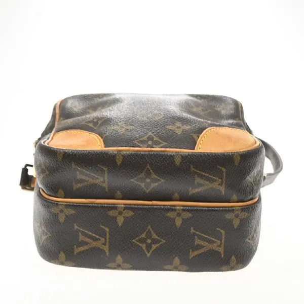 Louis Vuitton Amazone Canvas Brown Canvas Shoulder Bag Bag (Pre-Owned)