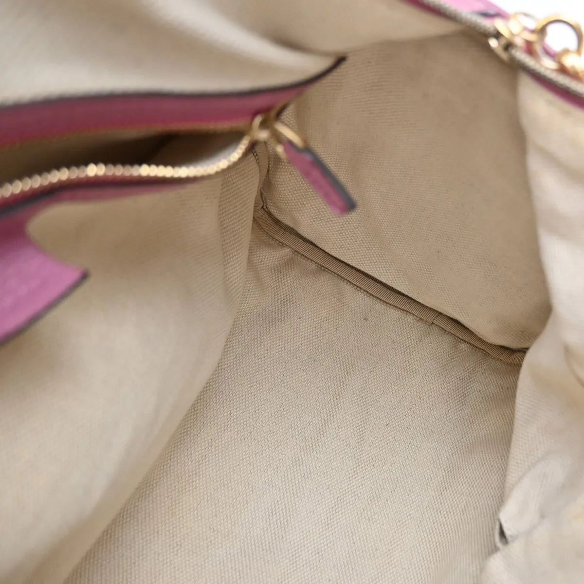 Gucci Soho Boston Leather Pink Leather Handbag (Pre-Owned)