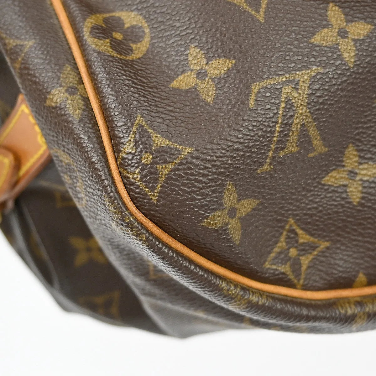 Louis Vuitton Saumur Monogram Canvas Brown Canvas Shoulder Bag Bag (Pre-Owned)