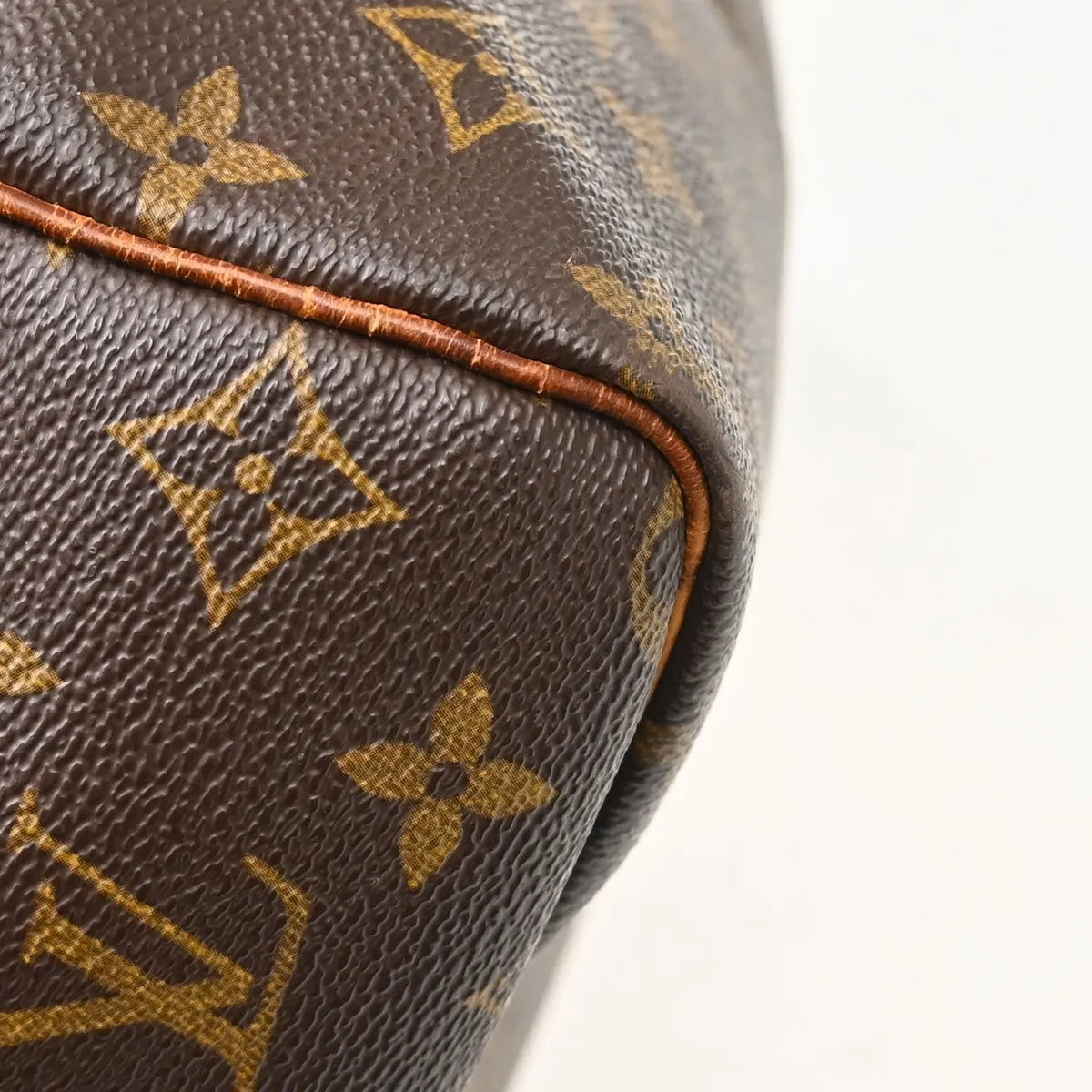 Louis Vuitton Keepall Bandouliere Monogram Canvas Brown Canvas Travel Bag Bag (Pre-Owned)