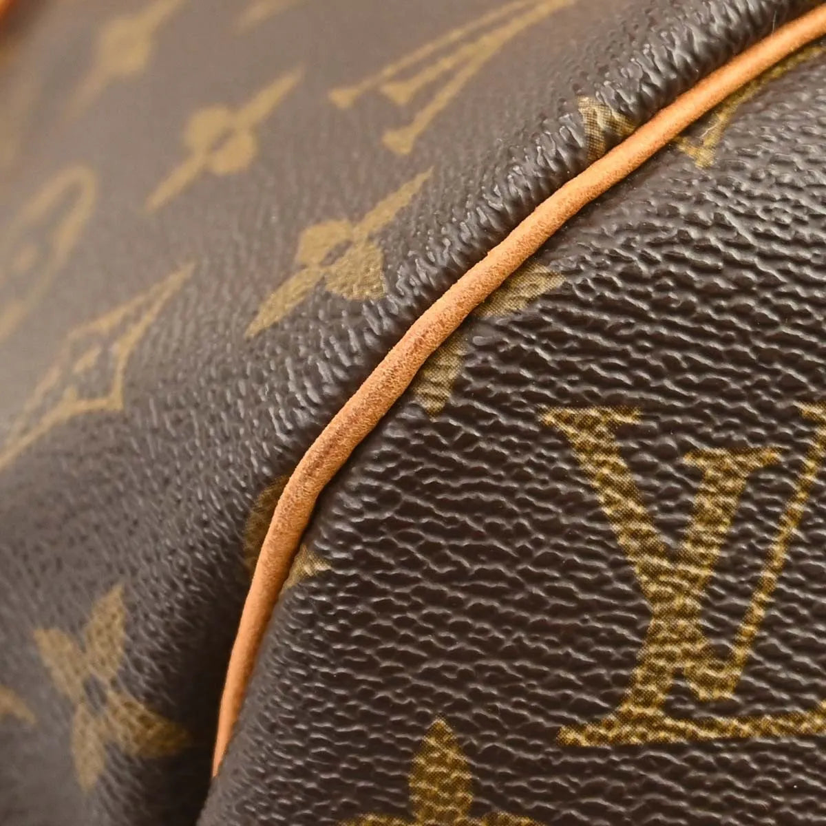 Louis Vuitton Keepall Monogram Canvas Brown Canvas Travel Bag Bag (Pre-Owned)