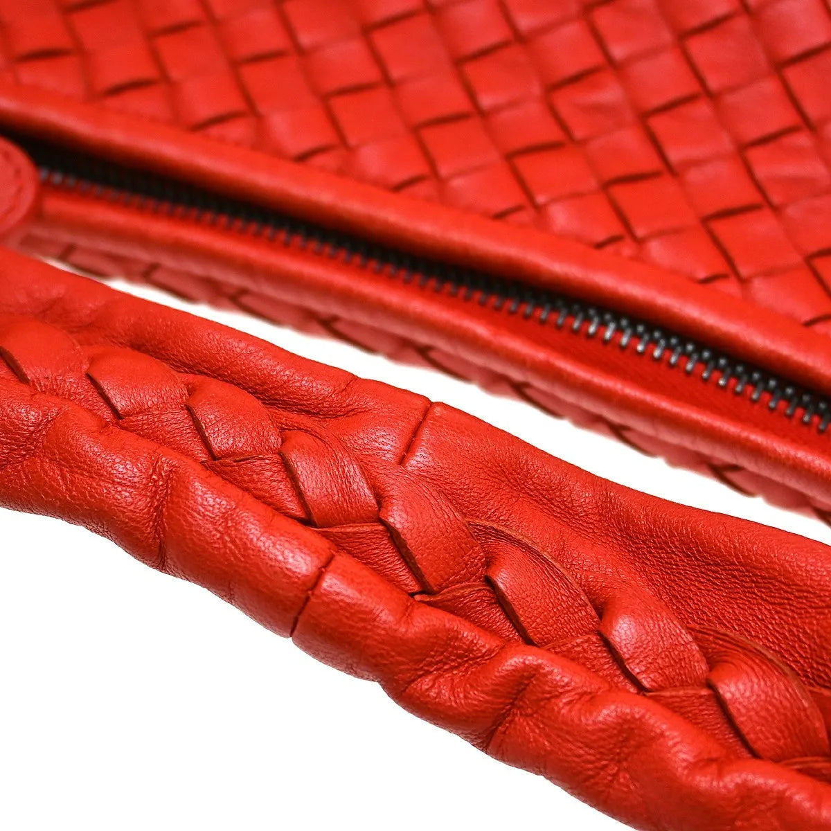 Bottega Veneta Veneta Hobo Miniode Intrecciato Nappa Red Leather Handbag (Pre-Owned)