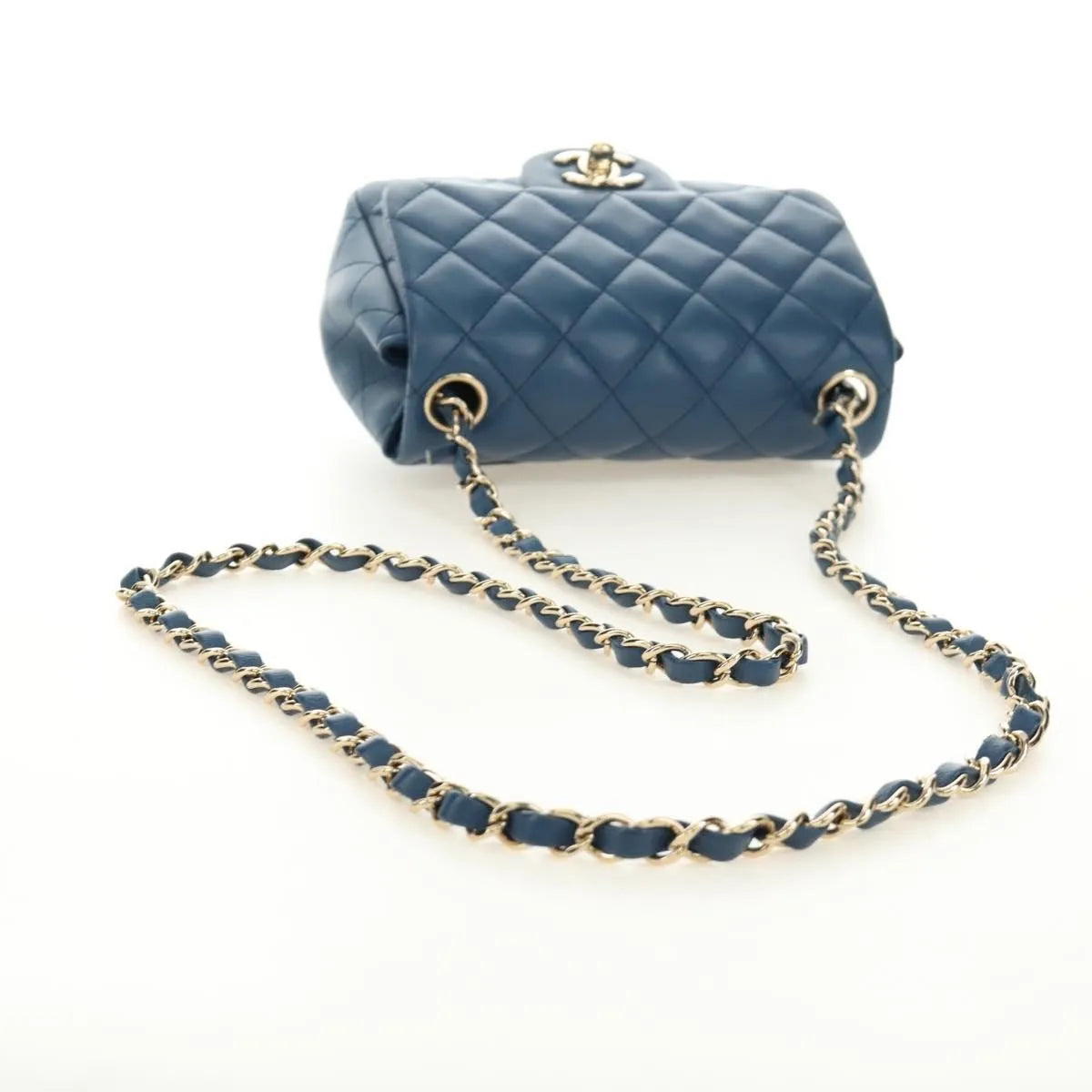 Chanel Square Classic Single Flap Quilted Lambskin Blue Leather Handbag (Pre-Owned)