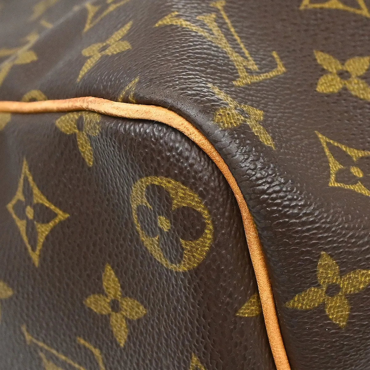 Louis Vuitton Keepall Bag Monogram Canvas Brown Canvas Travel Bag Bag (Pre-Owned)