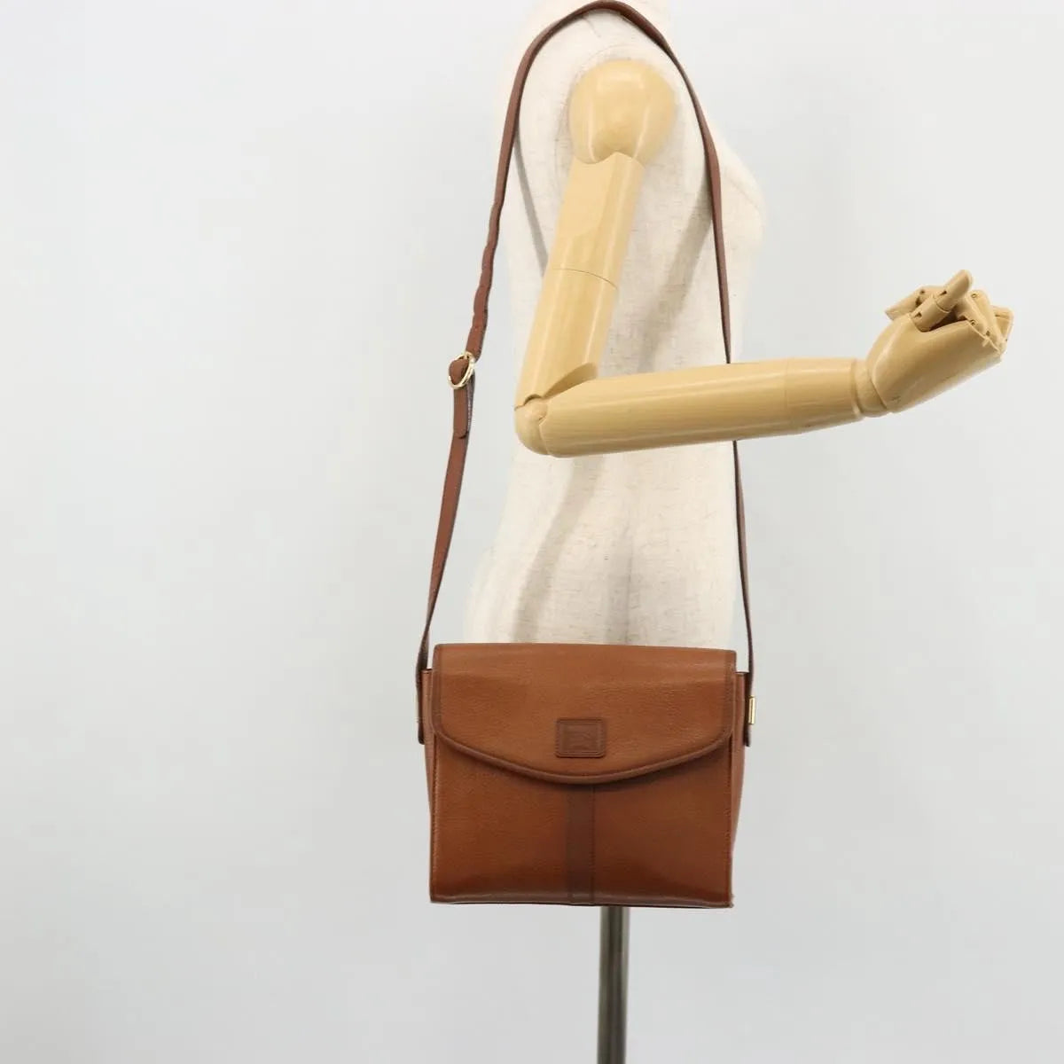Burberry Vintage Flap Leather Beige Leather Shoulder Bag Bag (Pre-Owned)