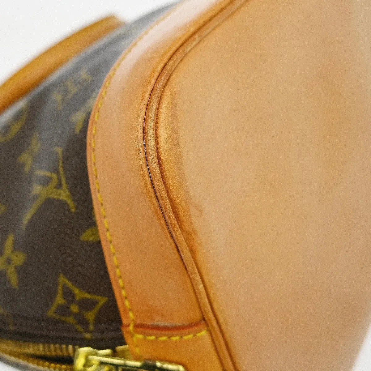 Louis Vuitton Vintage Alma Monogram Canvas Brown Canvas Handbag (Pre-Owned)