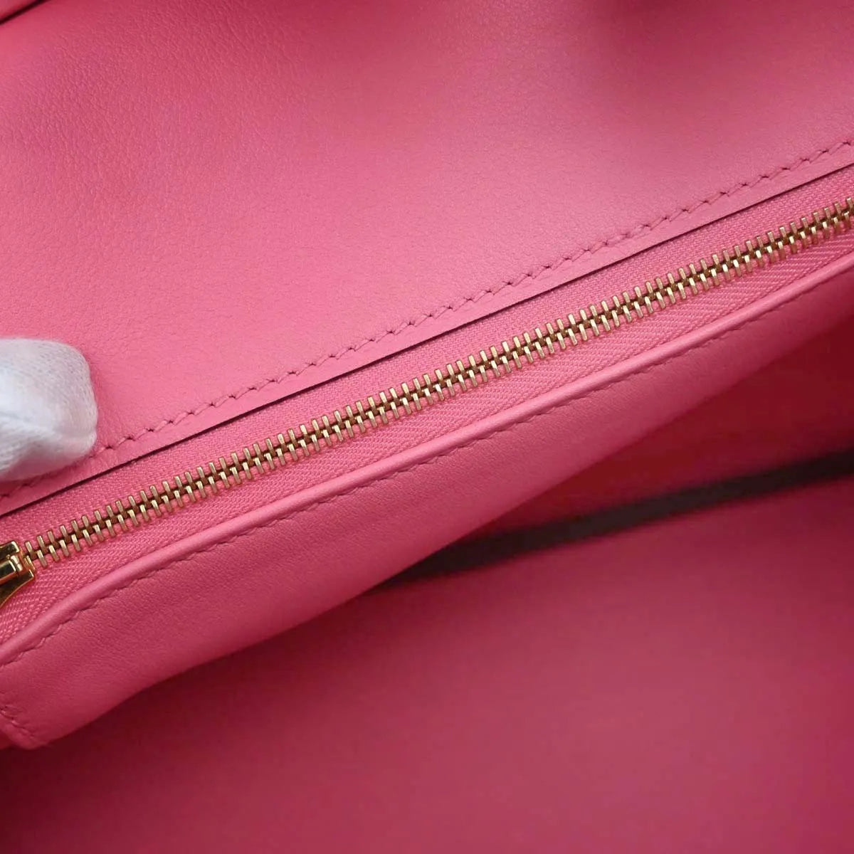 Hermes Birkin Pink Azalea Swift With Gold Hardware Pink Calfskin Handbag (Pre-Owned)