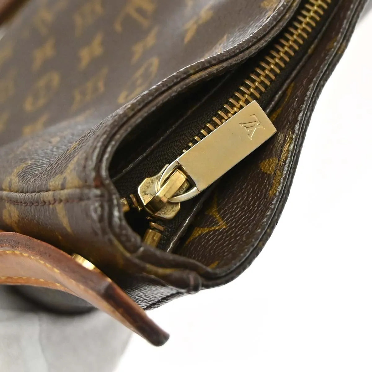 Louis Vuitton Monogram Looping Monogram Canvas Brown Canvas Shoulder Bag Bag (Pre-Owned)