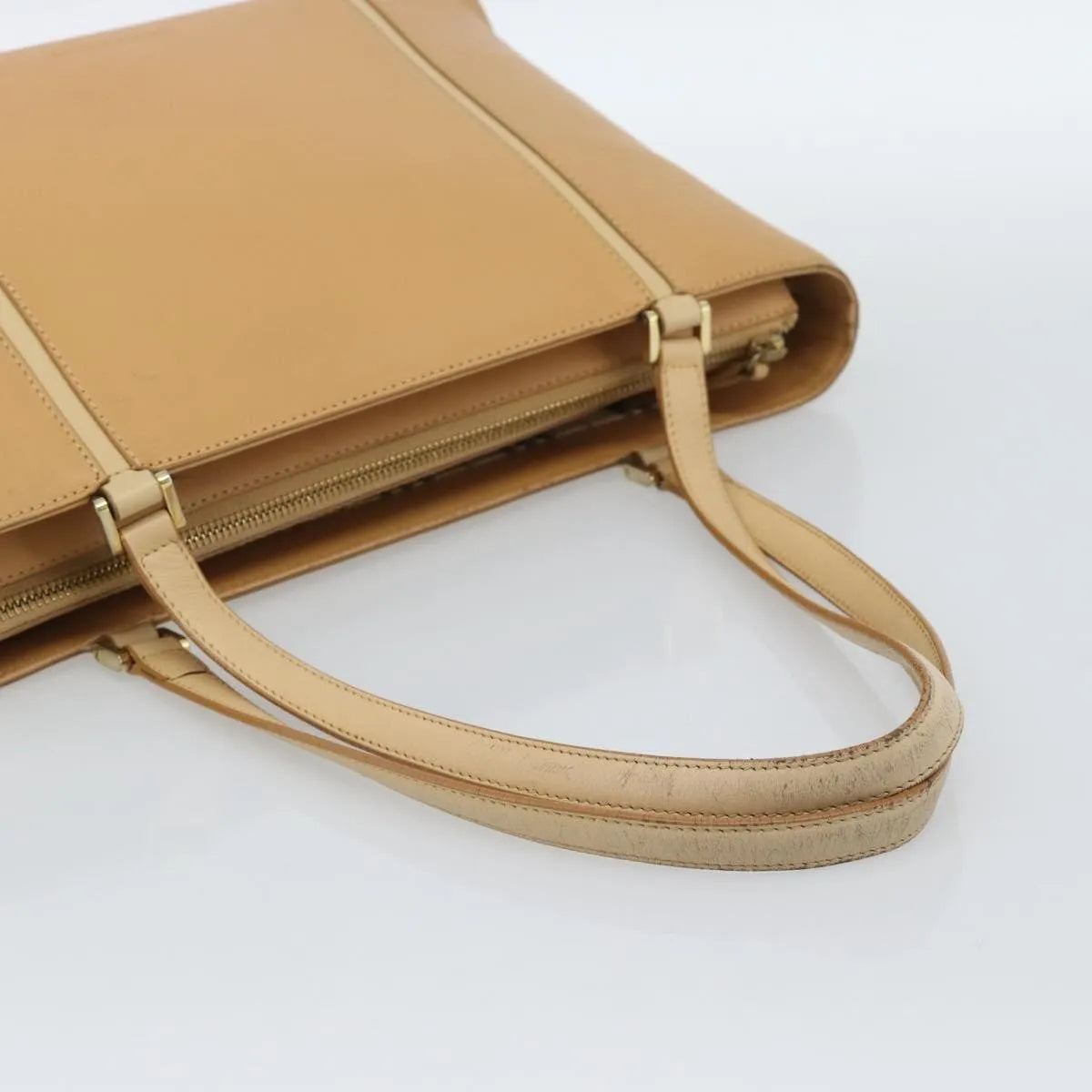 Burberry Vintage Leather Beige Leather Tote Bag Bag (Pre-Owned)