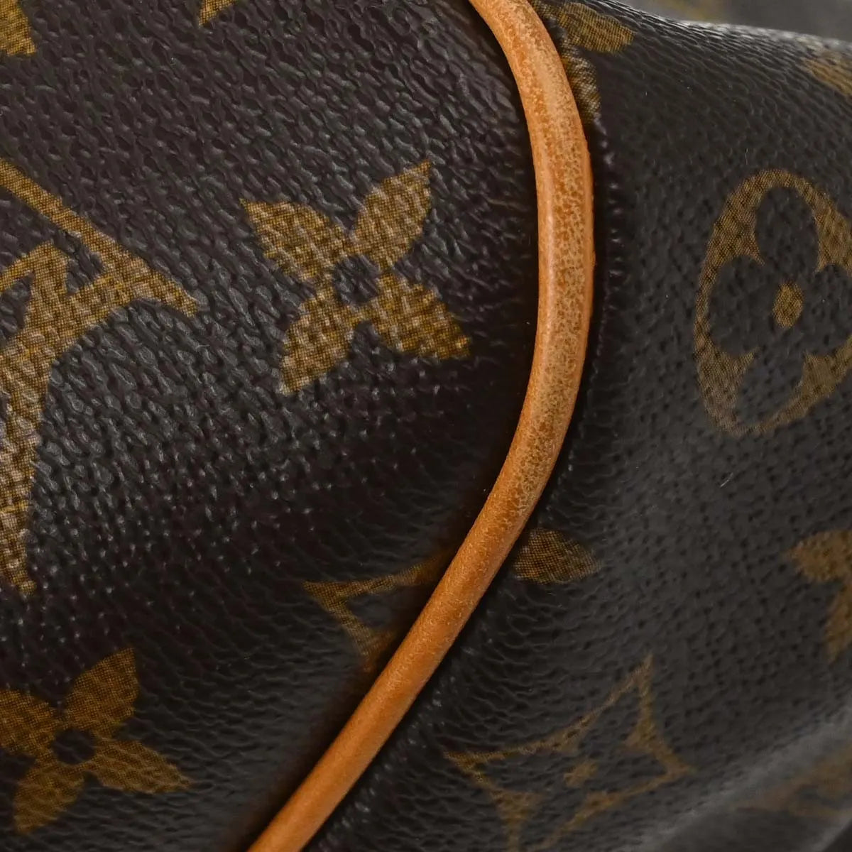 Louis Vuitton Tivoli Monogram Brown Canvas Handbag (Pre-Owned)