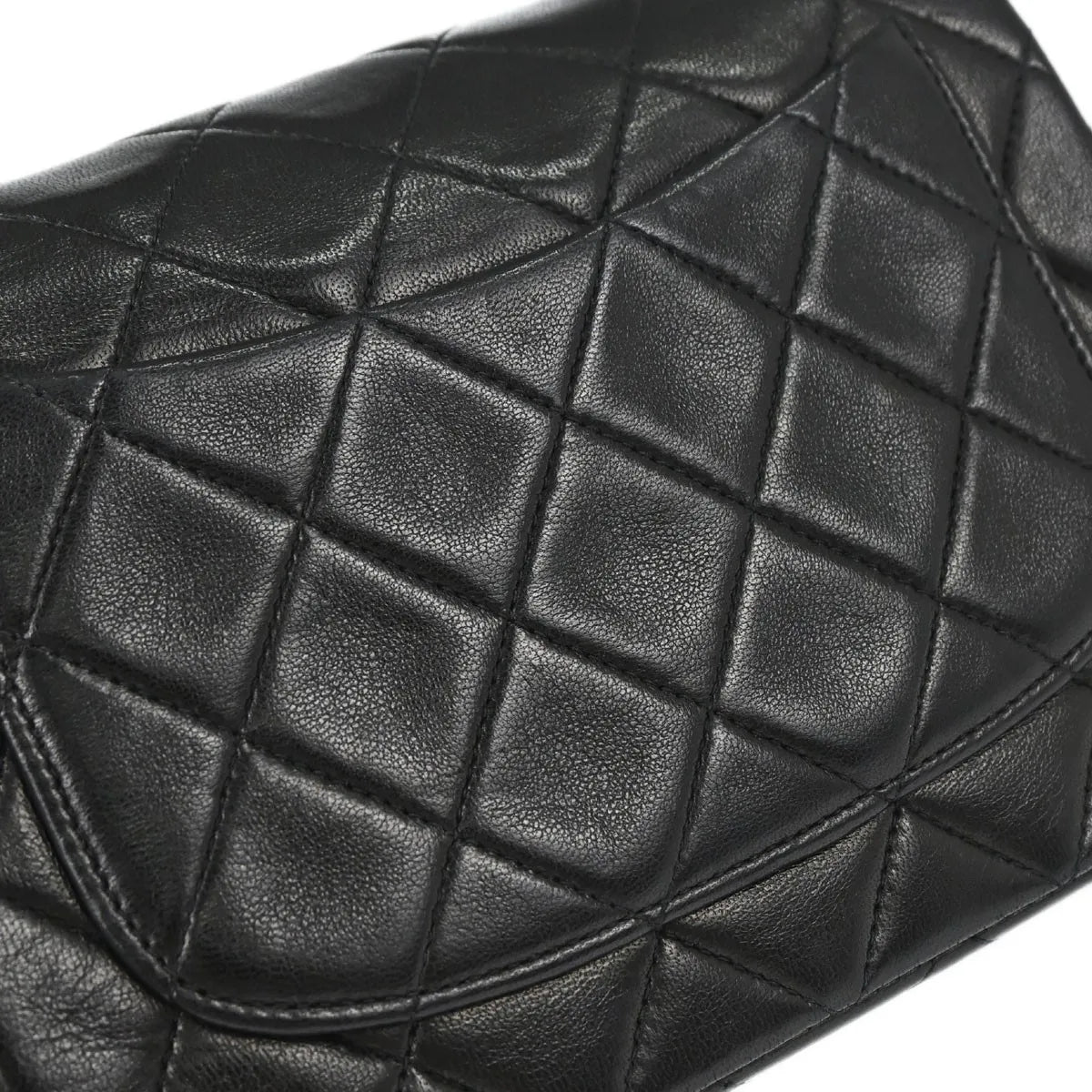 Chanel Vintage Square Classic Single Flap Quilted Lambskin Black Leather Shoulder Bag Bag (Pre-Owned)