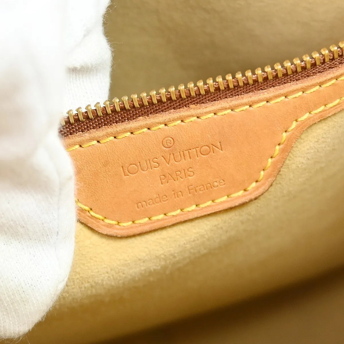 Louis Vuitton Monogram Looping Monogram Canvas Brown Canvas Shoulder Bag Bag (Pre-Owned)