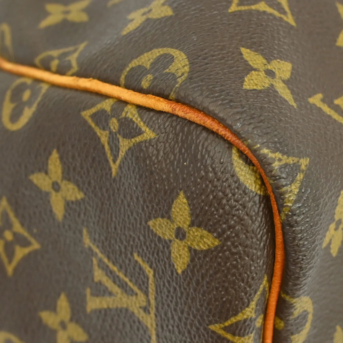 Louis Vuitton Keepall Monogram Canvas Brown Canvas Travel Bag Bag (Pre-Owned)