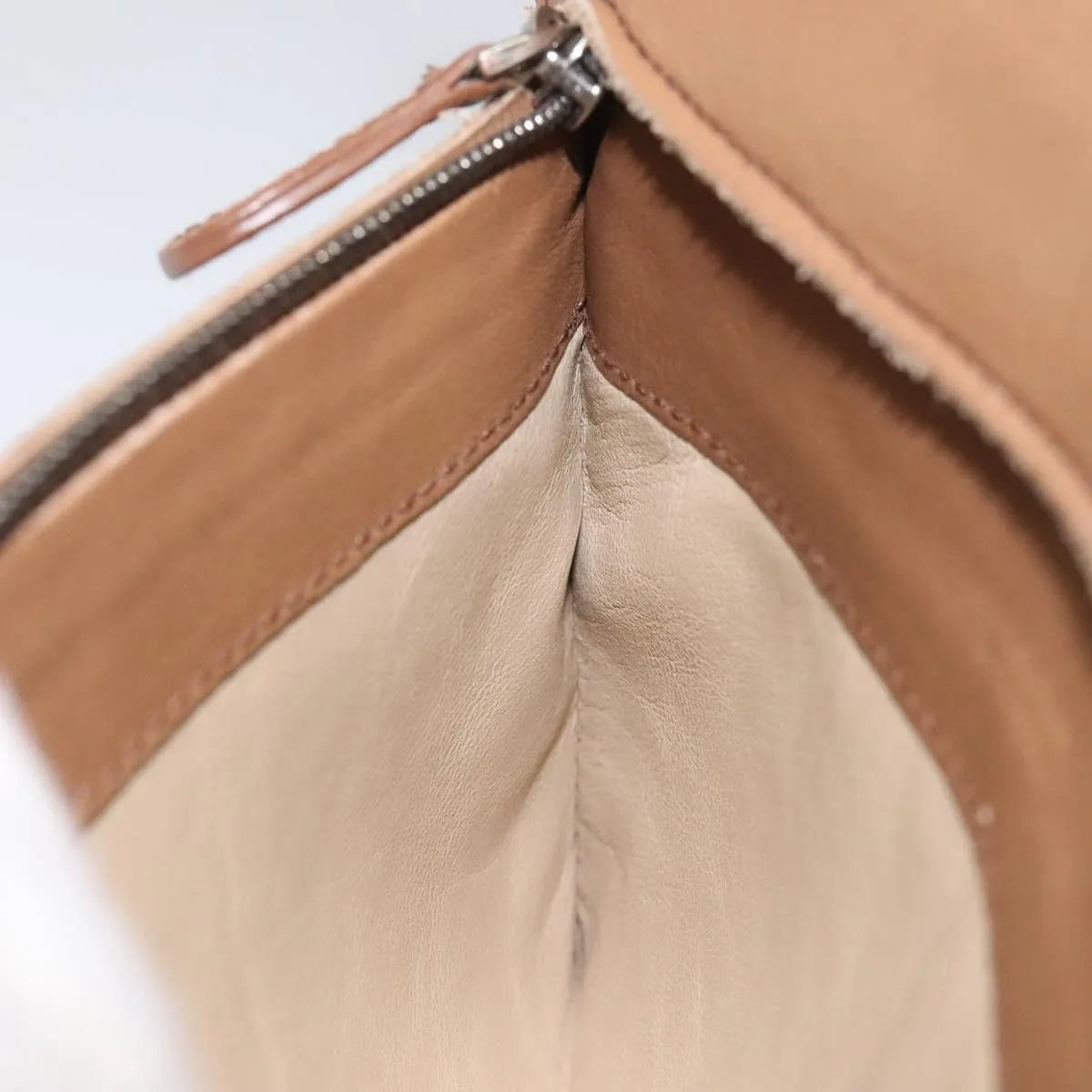 Bottega Veneta Vintage Front Pocket Waist Leather Brown Leather Clutche & Pouche Bag (Pre-Owned)