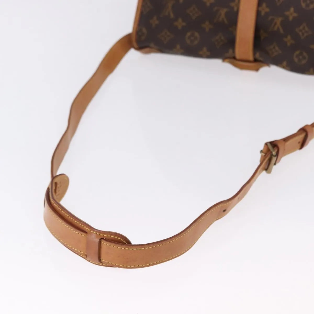 Louis Vuitton Saumur Monogram Brown Canvas Shoulder Bag Bag (Pre-Owned)