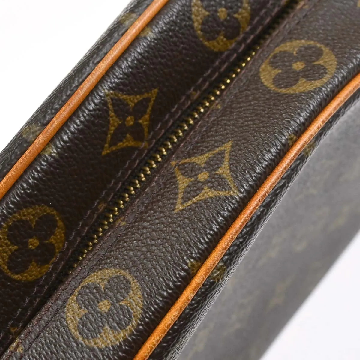 Louis Vuitton Blois Monogram Canvas Brown Canvas Shoulder Bag Bag (Pre-Owned)