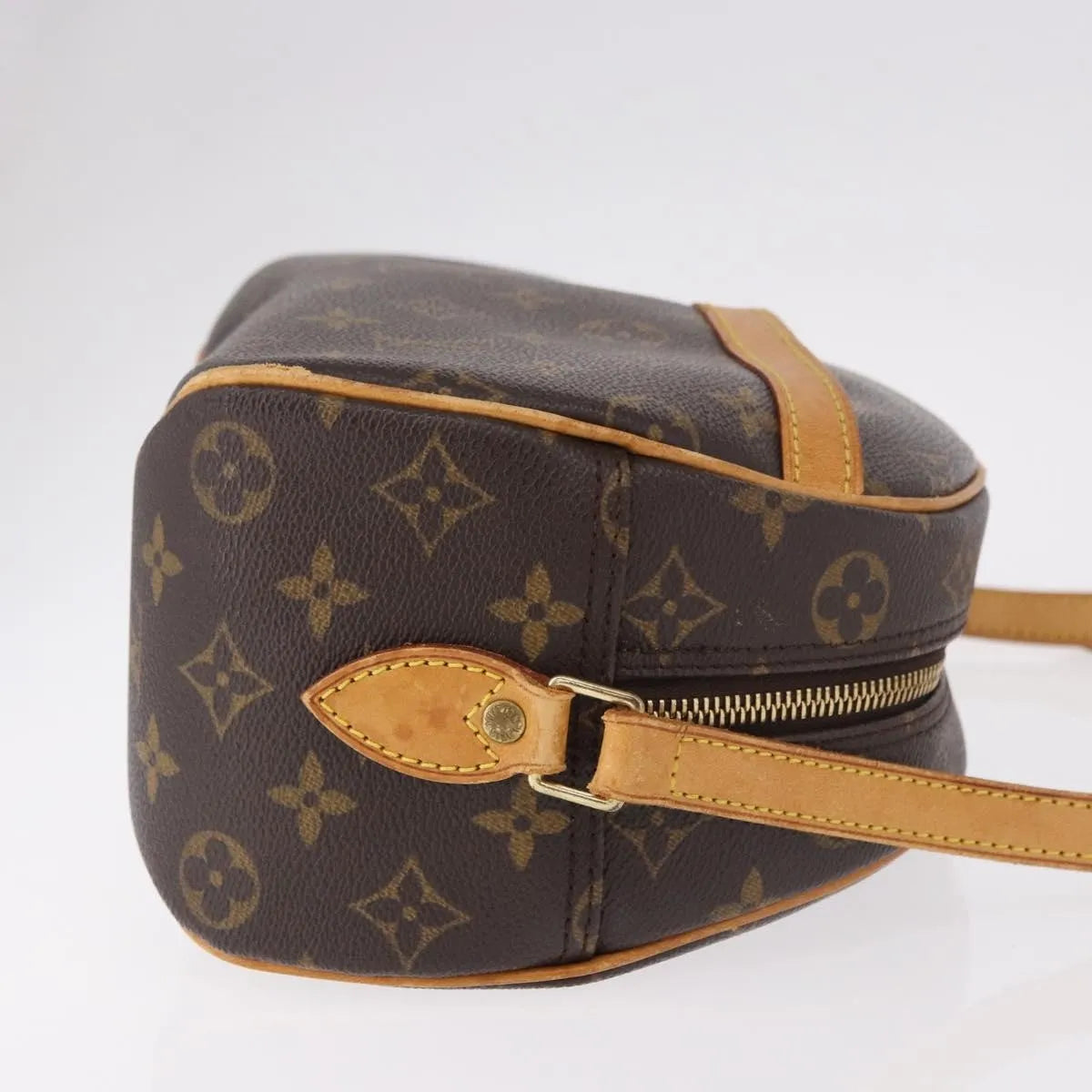 Louis Vuitton Blois Monogram Canvas Brown Canvas Shoulder Bag Bag (Pre-Owned)