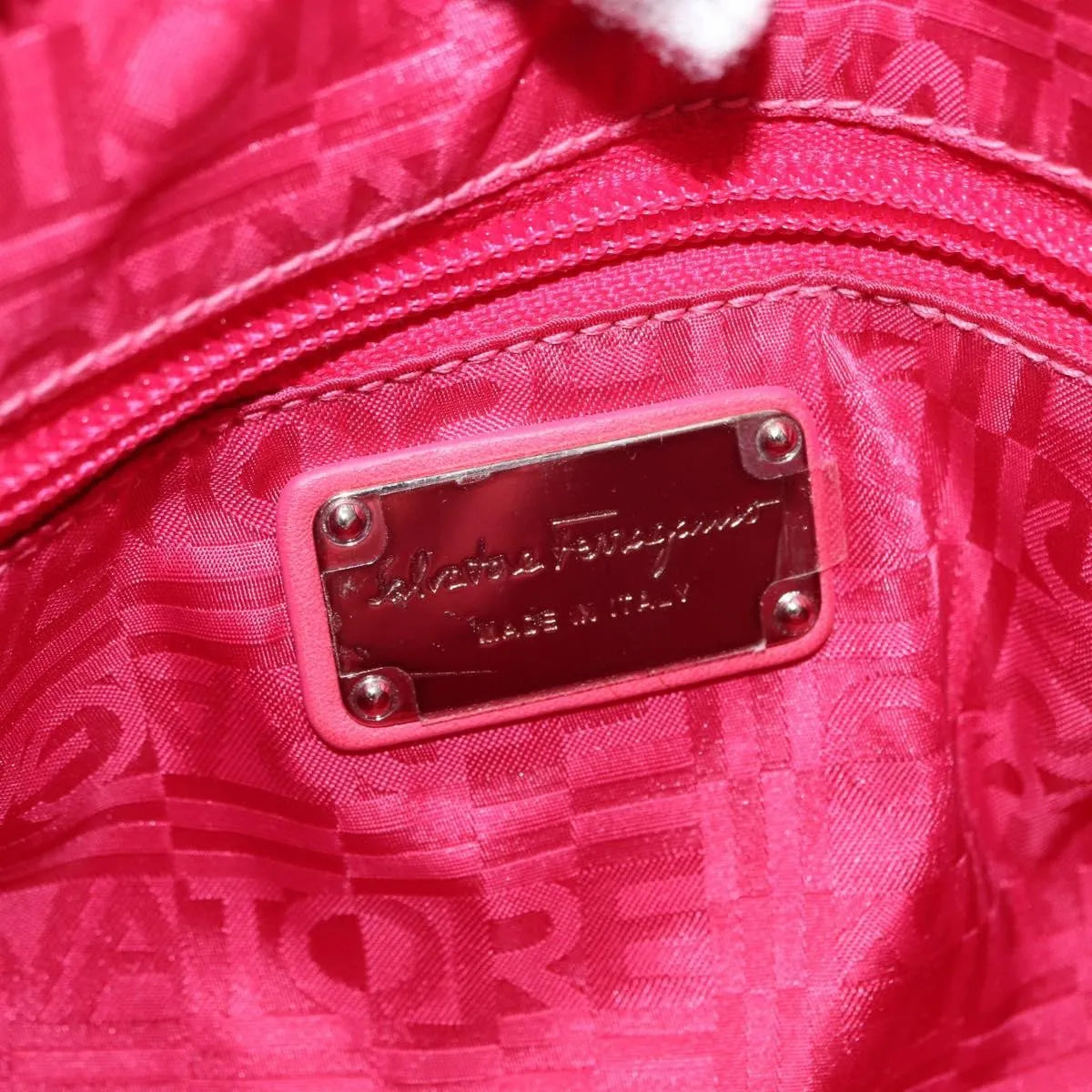 Salvatore Ferragamo Marisa Patent Leather Red Patent_Leather Handbag (Pre-Owned)