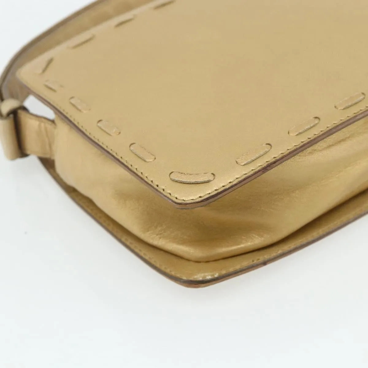 Bottega Veneta Vintage Leather Gold Leather Shoulder Bag Bag (Pre-Owned)