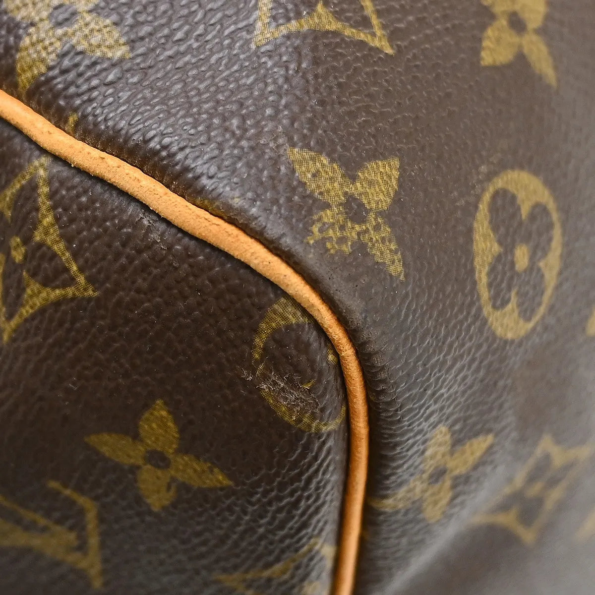 Louis Vuitton Keepall Monogram Canvas Brown Canvas Travel Bag Bag (Pre-Owned)