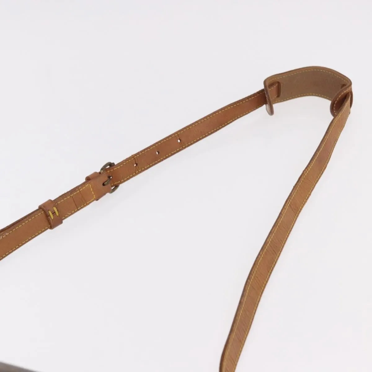 Louis Vuitton Saumur Monogram Canvas Brown Canvas Shoulder Bag Bag (Pre-Owned)
