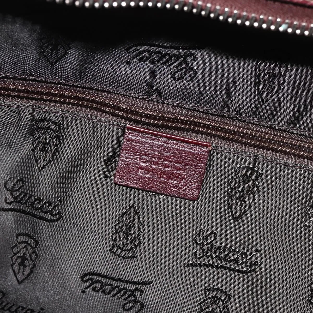 Gucci Logo Crest Messenger Leather Burgundy Leather Shoulder Bag Bag (Pre-Owned)