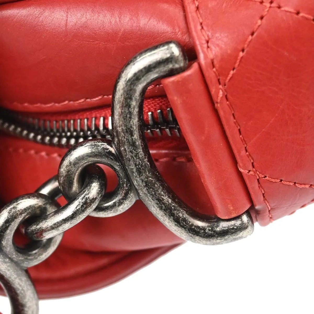 Chanel Casual Rock Airlines Flap Quilted Crumpled Calfskin Red Calfskin Shoulder Bag Bag (Pre-Owned)