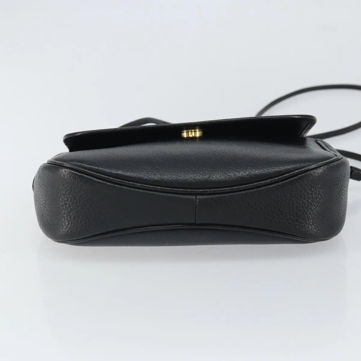 Burberry Vintage Leather Black Leather Shoulder Bag Bag (Pre-Owned)