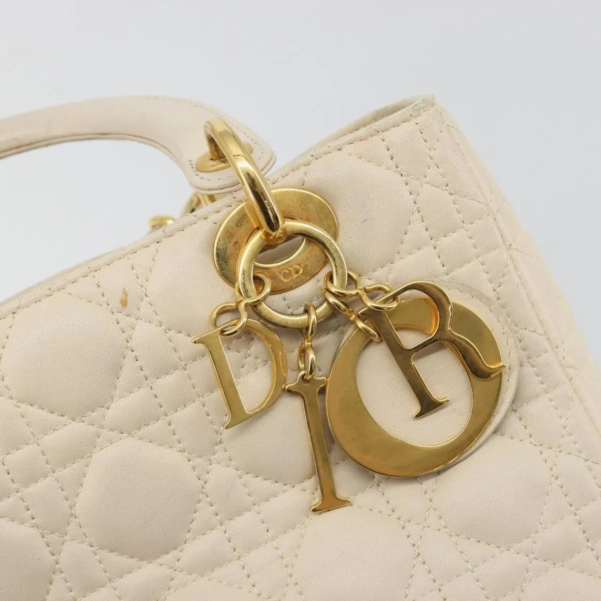 Christian Dior Lady Dior Cannage Quilt Lambskin White Leather Handbag (Pre-Owned)
