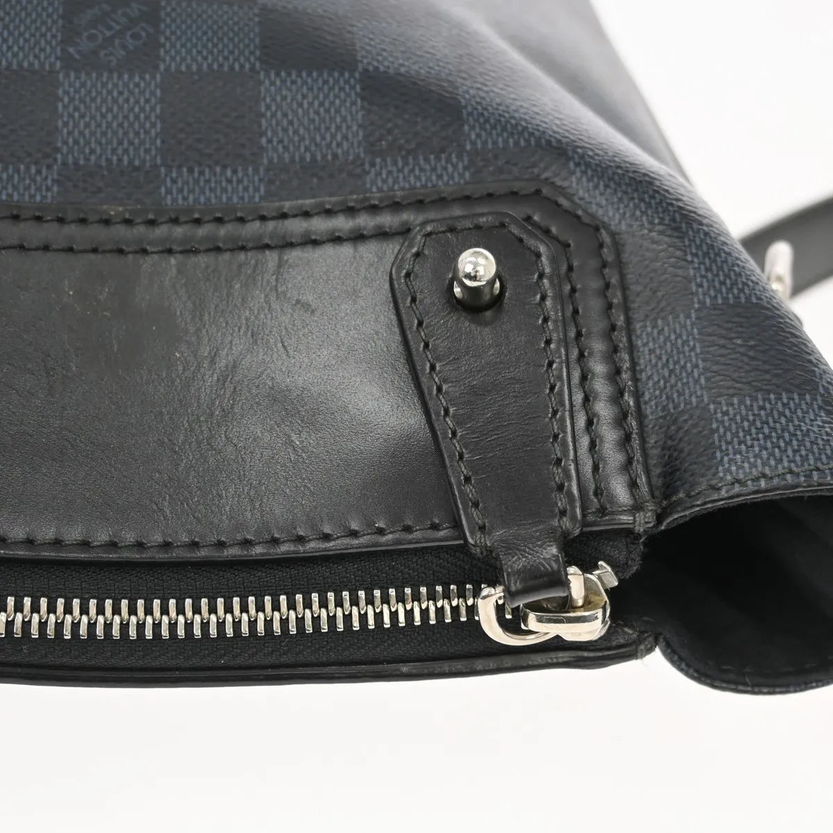 Louis Vuitton Greenwich Messenger Damier Cobalt Black Canvas Shoulder Bag Bag (Pre-Owned)