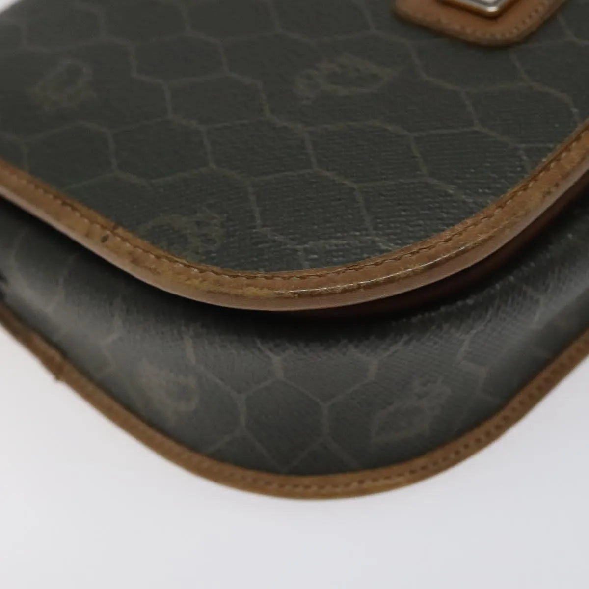 Christian Dior Vintage Honeycomb Flap Coated Canvas Khaki Canvas Shoulder Bag Bag (Pre-Owned)