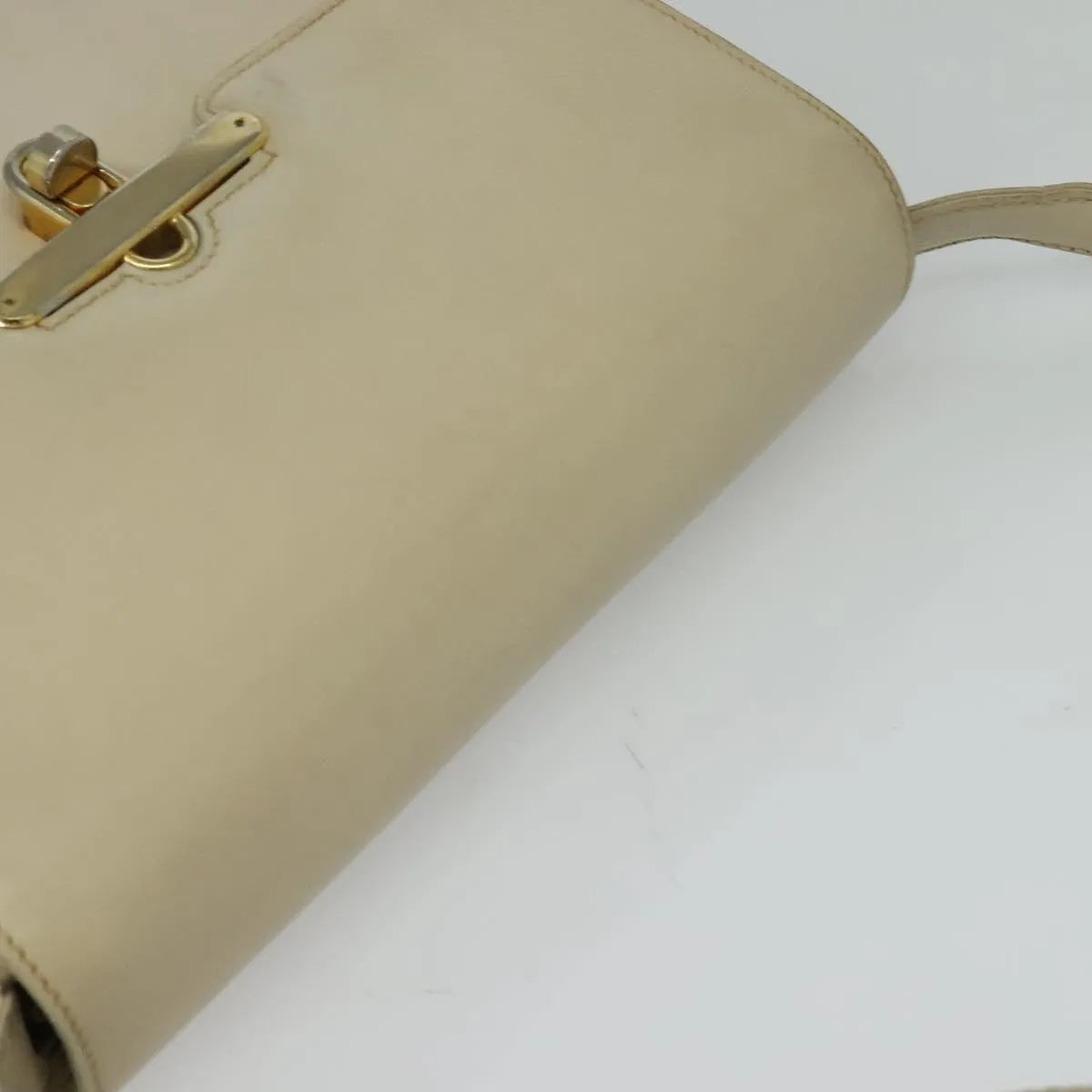 Gucci Vintage Flap Leather Beige Leather Shoulder Bag Bag (Pre-Owned)