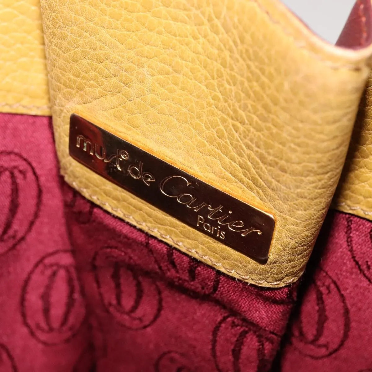 Cartier Must De Cartier Seau Leather Yellow Leather Shoulder Bag Bag (Pre-Owned)