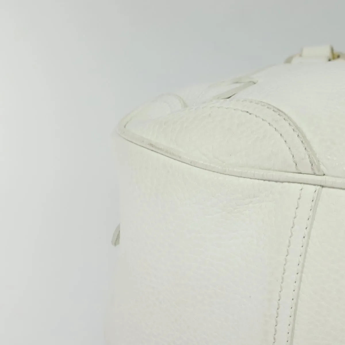 Celine Vintage Leather White Leather Handbag (Pre-Owned)