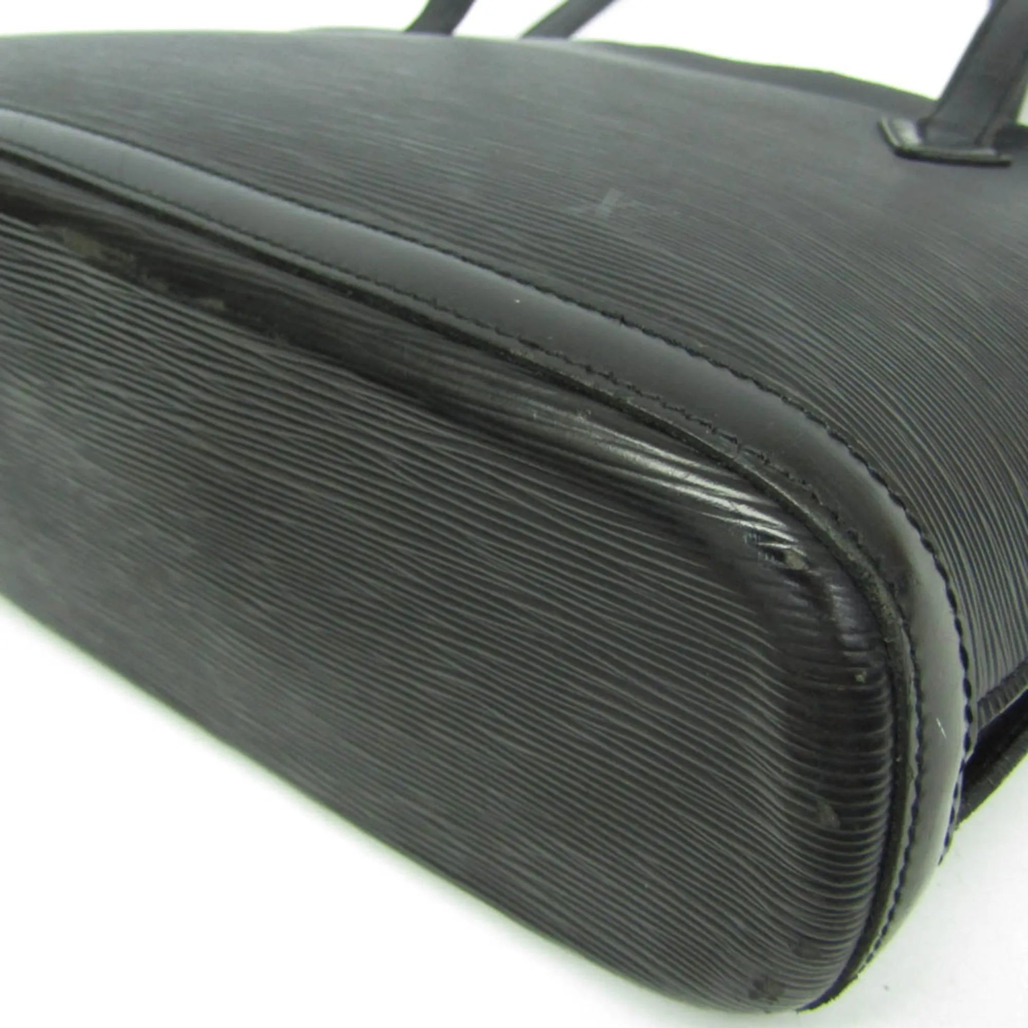 Louis Vuitton Lussac Epi Leather Black Leather Shoulder Bag Bag (Pre-Owned)