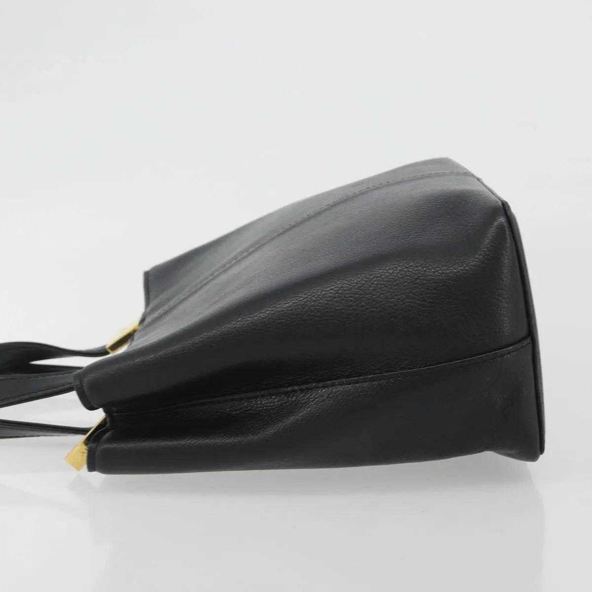 Burberry Vintage Leather Black Leather Handbag (Pre-Owned)