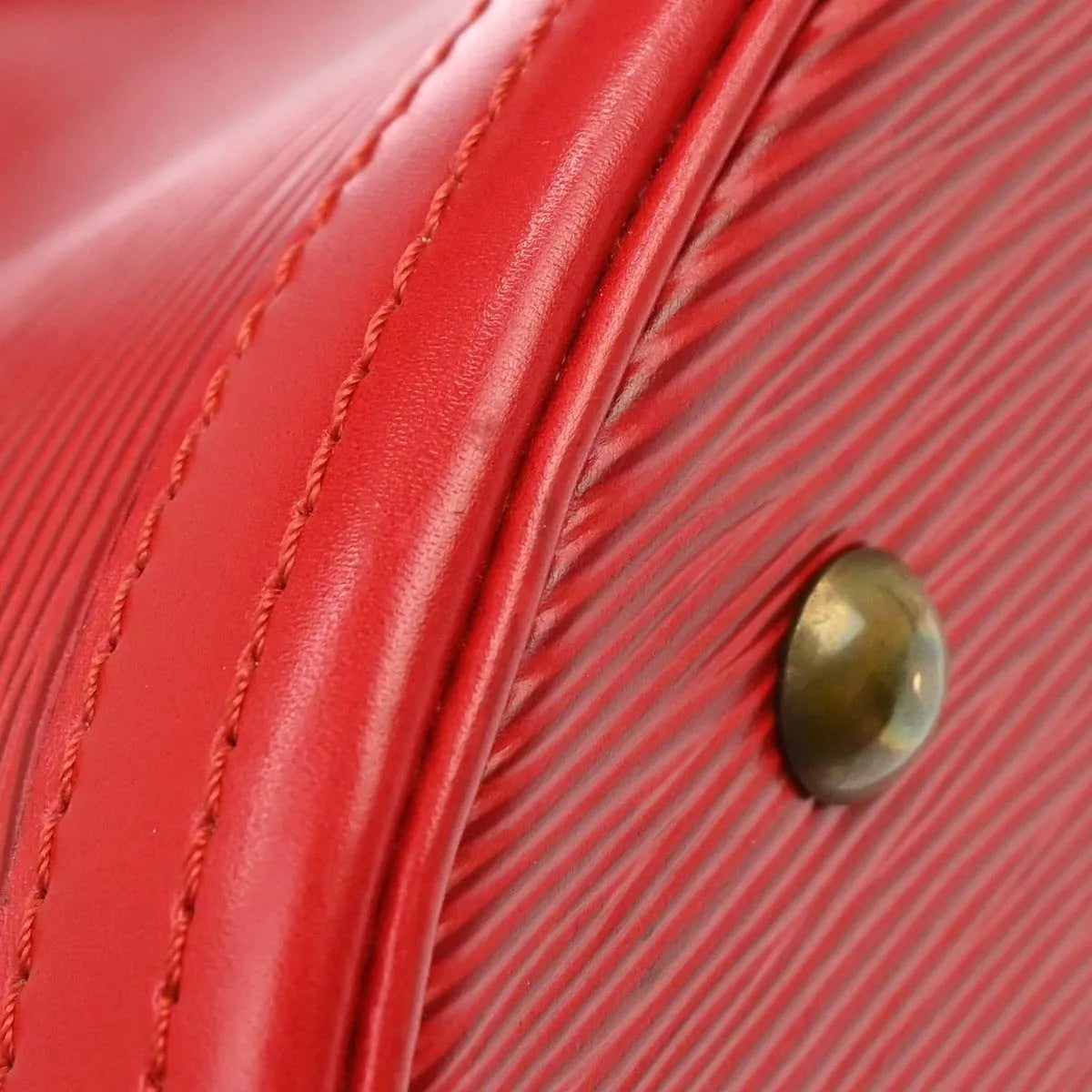 Louis Vuitton Bucket Epi Leather Red Leather Tote Bag Bag (Pre-Owned)