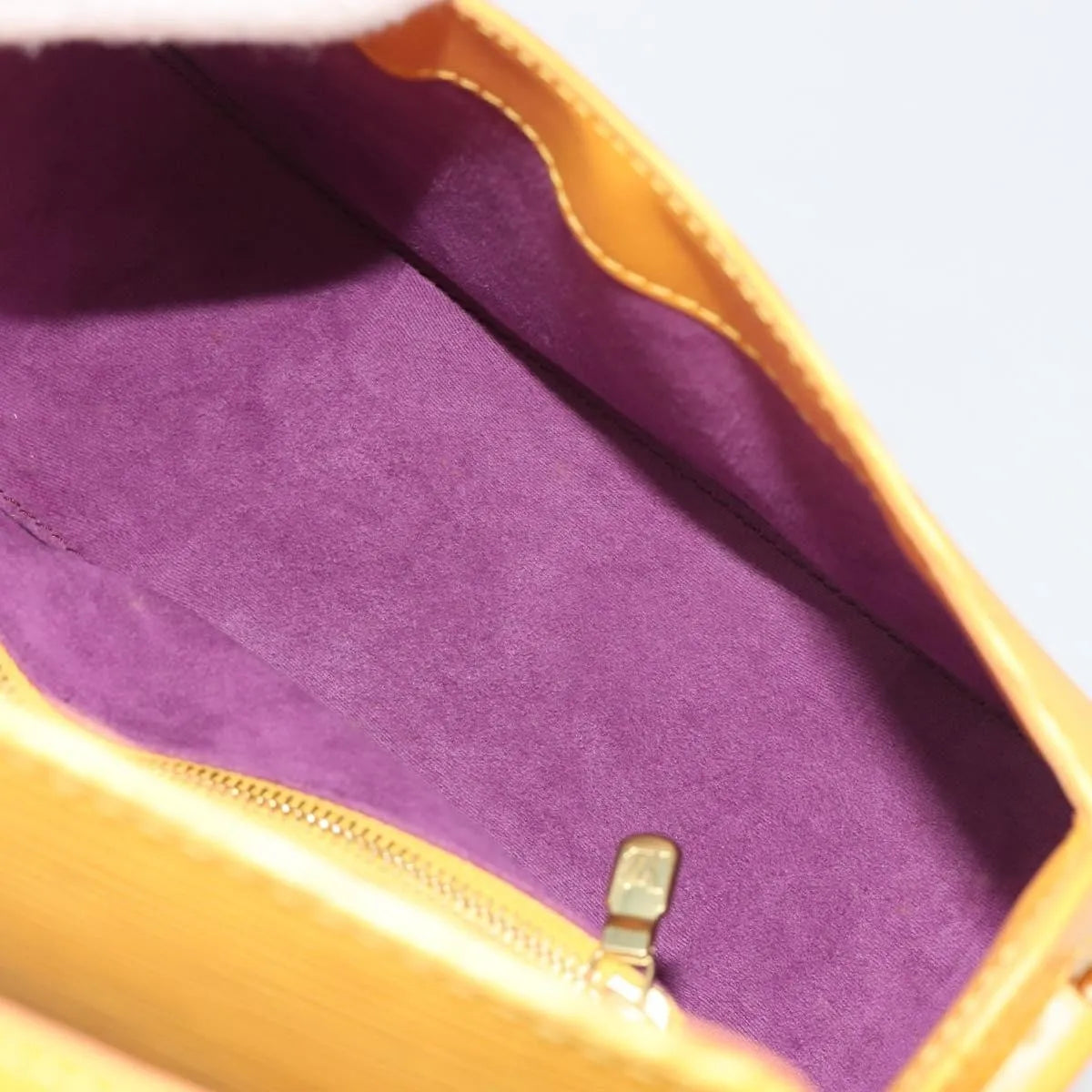 Louis Vuitton Buci Epi Leather Yellow Leather Shoulder Bag Bag (Pre-Owned)