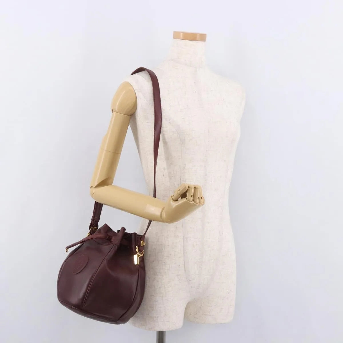 Cartier Must De Cartier Leather Burgundy Leather Shoulder Bag Bag (Pre-Owned)