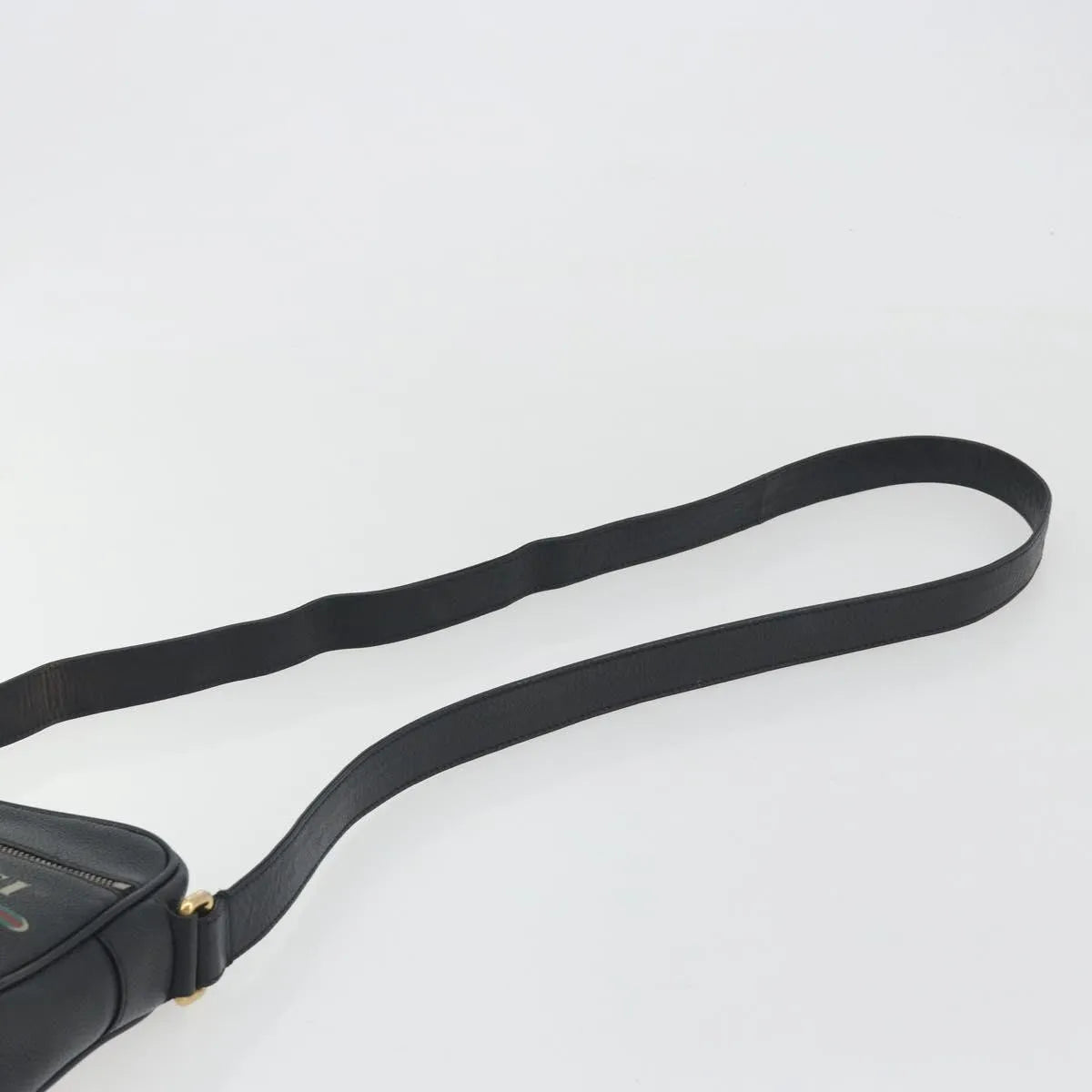 Gucci Logo Zip Messenger Printed Leather Black Leather Clutche & Pouche Bag (Pre-Owned)