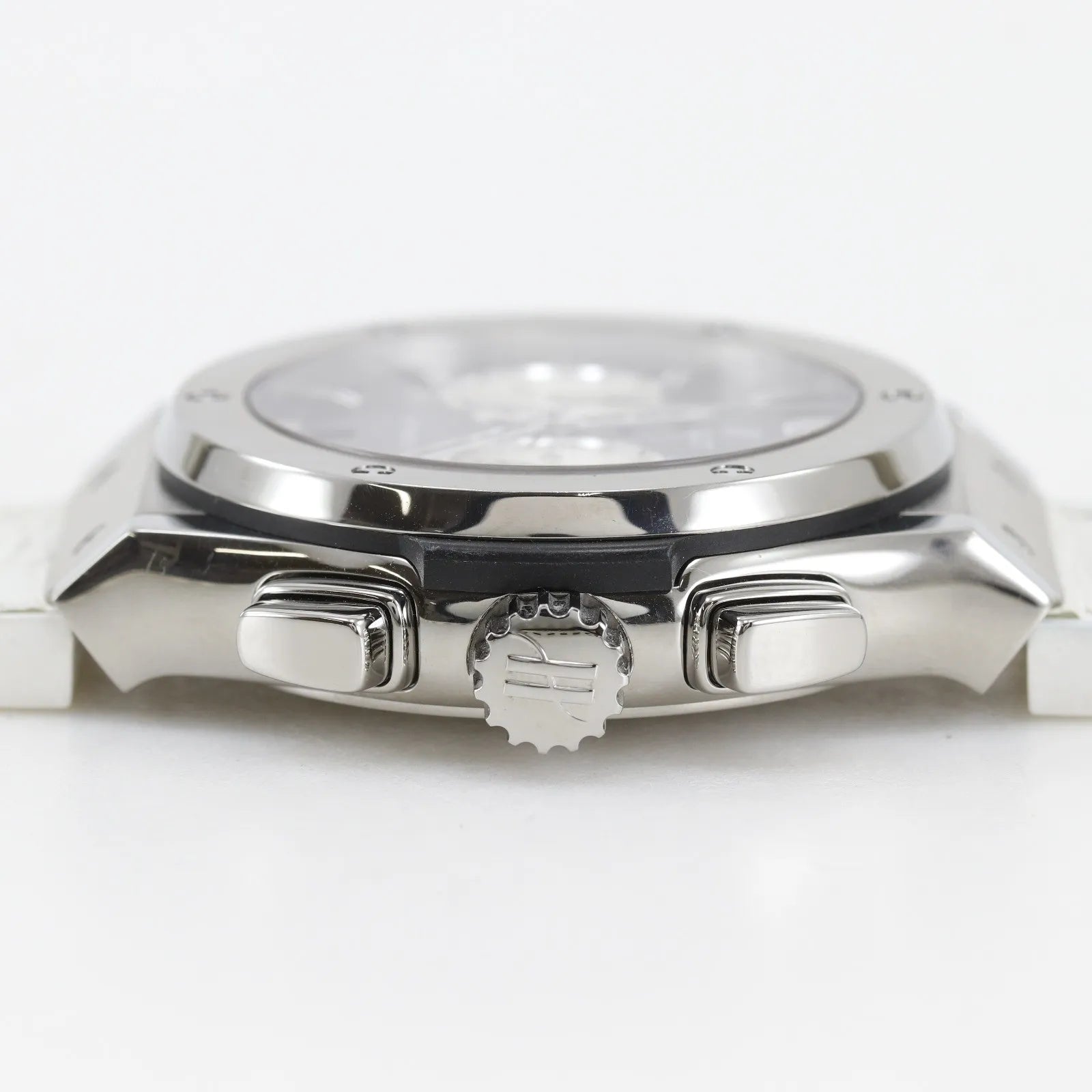 Hublot Classic Fusion Automatic Titanium And Alligator Watch (Pre-Owned)