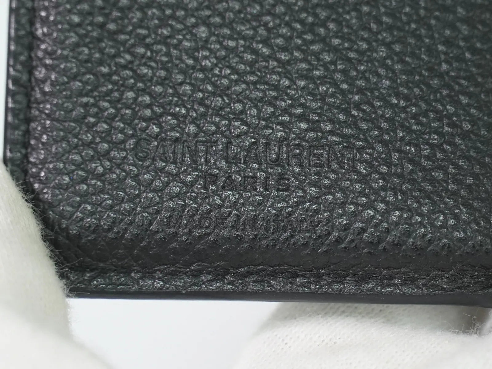 Saint Laurent Compact Matelasse Leather Black Leather Wallets Accessory (Pre-Owned)