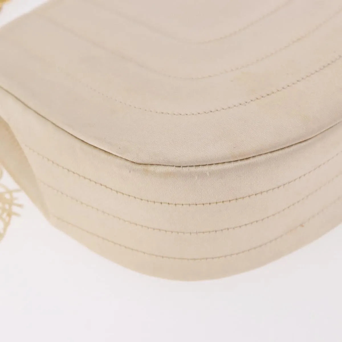 Chanel Vintage Round Flap Satin Beige Satin Shoulder Bag Bag (Pre-Owned)