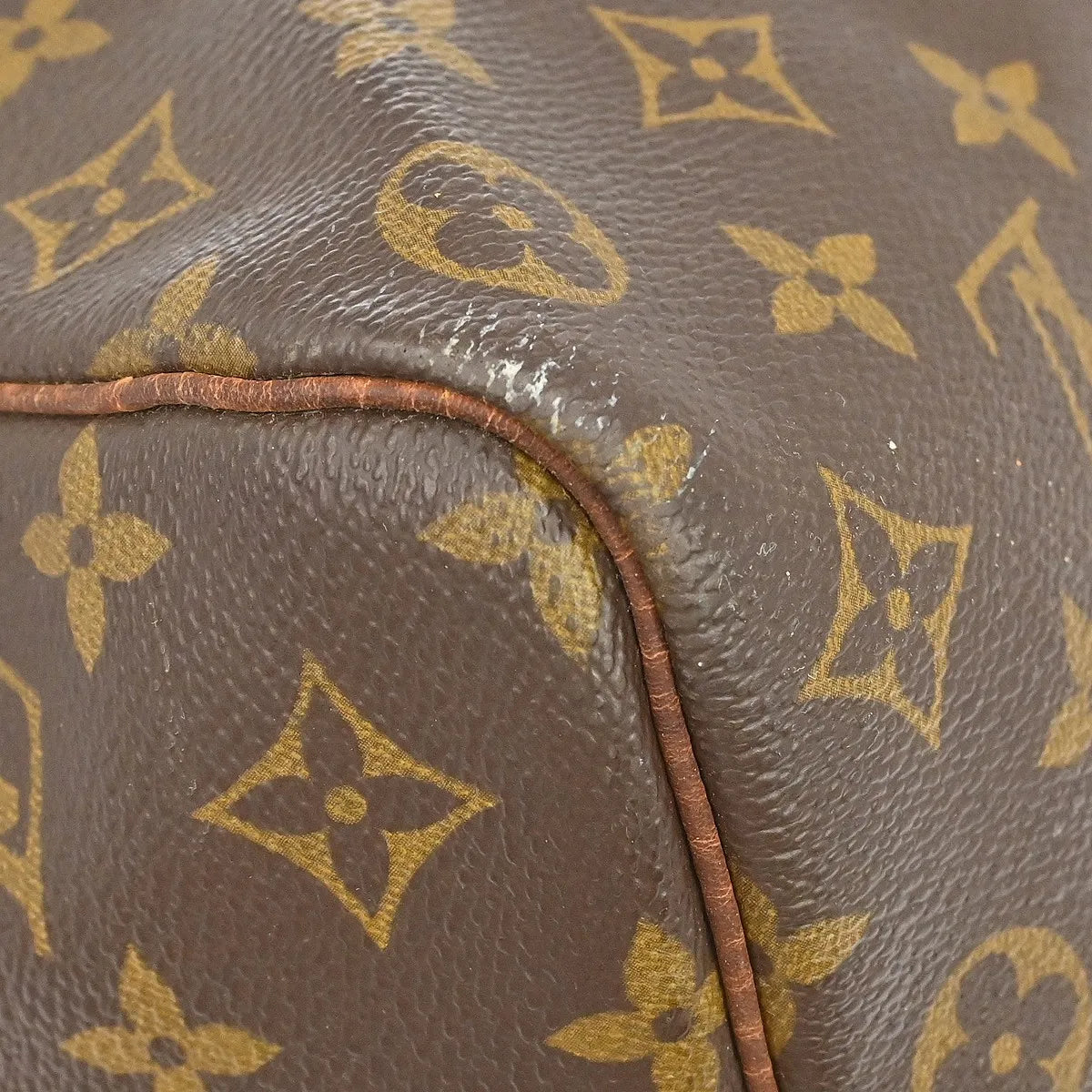 Louis Vuitton Keepall Monogram Canvas Brown Canvas Travel Bag Bag (Pre-Owned)
