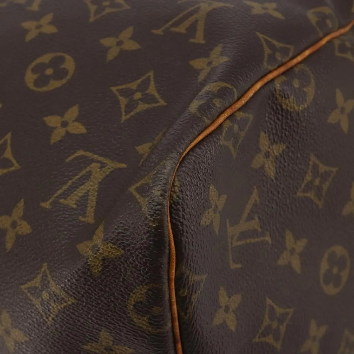 Louis Vuitton Keepall Monogram Canvas Brown Canvas Travel Bag Bag (Pre-Owned)